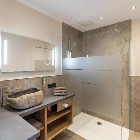 Hotel Design Frauenschuh 4*