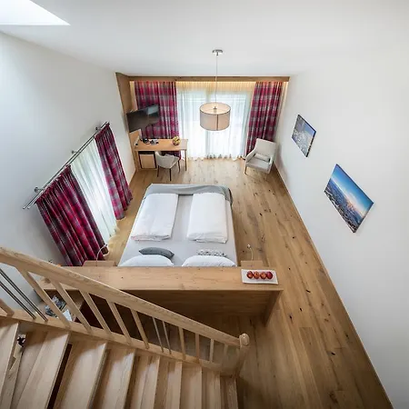 Design Frauenschuh Hotel 4*