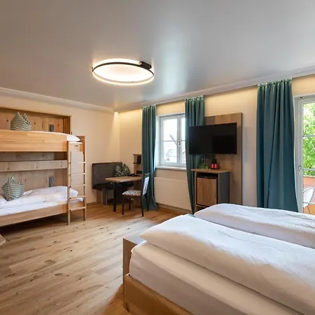 Hotell Frauenschuh Garni 4*