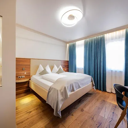 Hotell Frauenschuh Garni